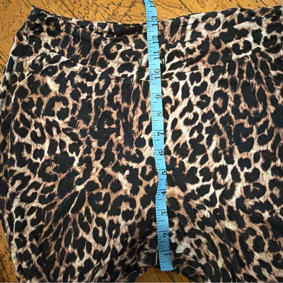 Soma Wild Leopard Print Leggings - Picture 5 of 7